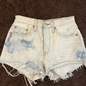 Levi’s Women's Denim Shorts W27